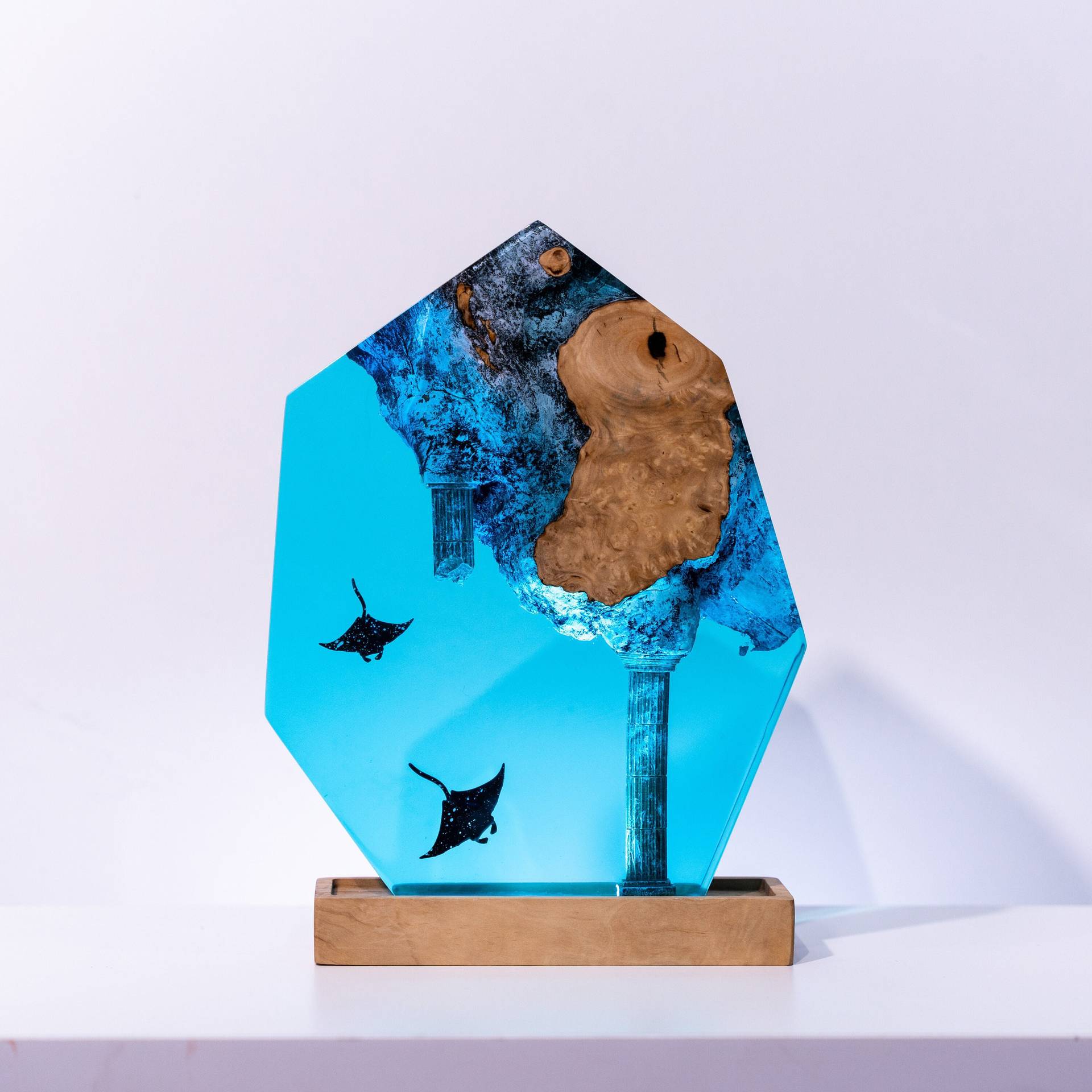 Customized Items Resin Table L - đánh giá và giá Resin Artist